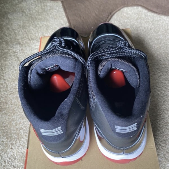 Jordan 11s - Picture 7 of 8